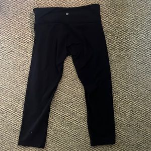 Lululemon High Rise Align High - Rise Crop 17 inches